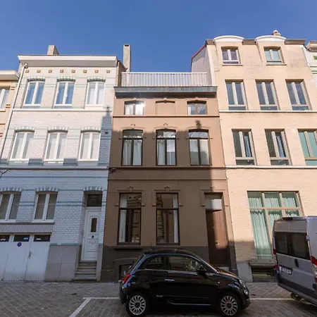 Huswell - Lapon - Spacious & Stylish Vacation Retreat Vakantiehuis